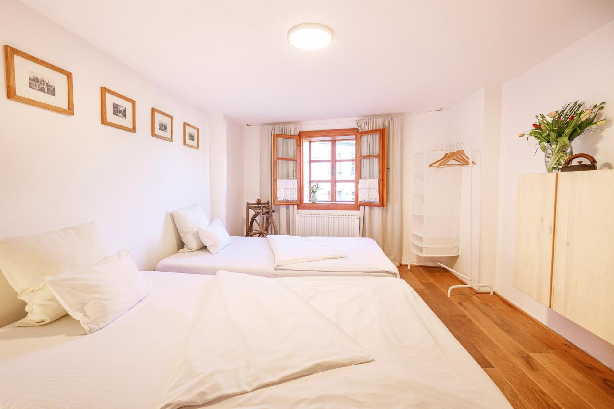 Apartments No.59 Loket Exterior foto